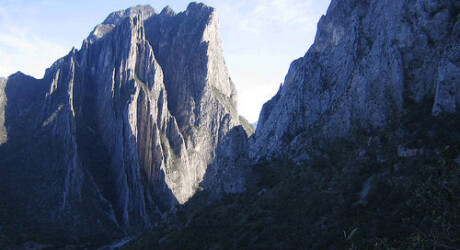 Escalade Potrero Chico